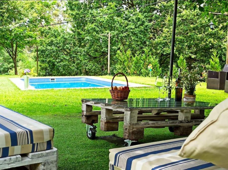 A Vina De Lina. Turismo Rural Con Piscina Y Finca. ポンテベドラ エクステリア 写真